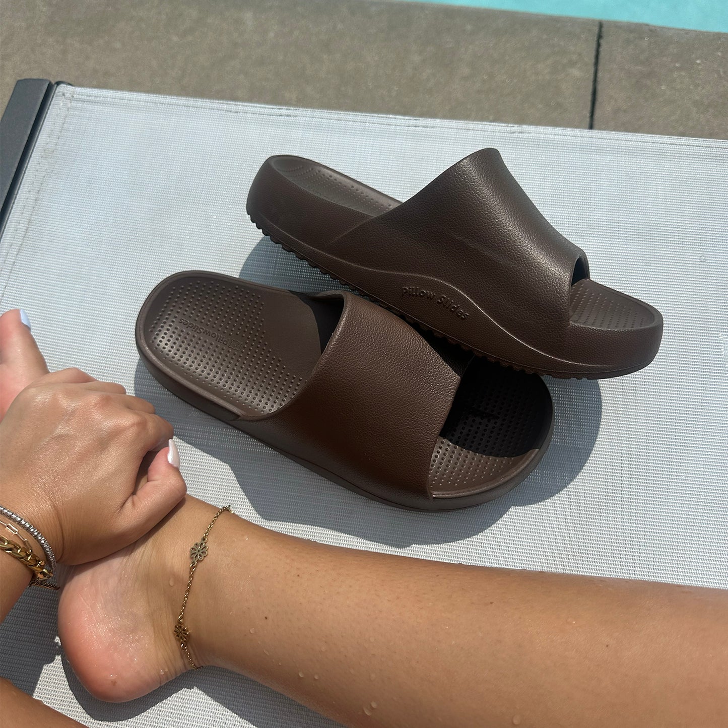 Pillow Slides 2.0 - Podiatrist Designed for Relief